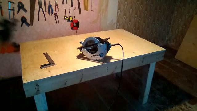 Делаем распиловочный стол. Часть 1. Столешница. смотреть онлайн