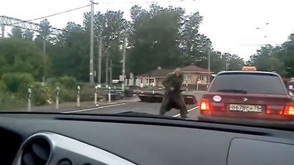 Видео на переезде