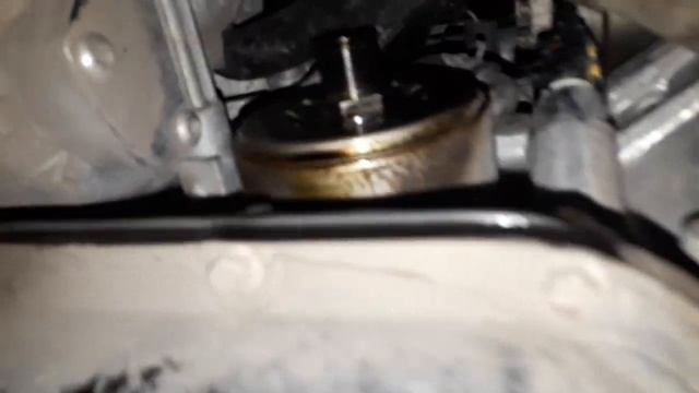 Замена масла в двигателе Nissan X-Trail Т-31 смотреть онлайн