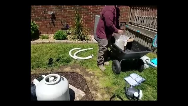 INTEX SAND FILTER PUMP - Setting the pump up for above ground pools смотреть онлайн