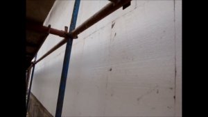 Утепление фасада пенопластом и нанесение "короеда"