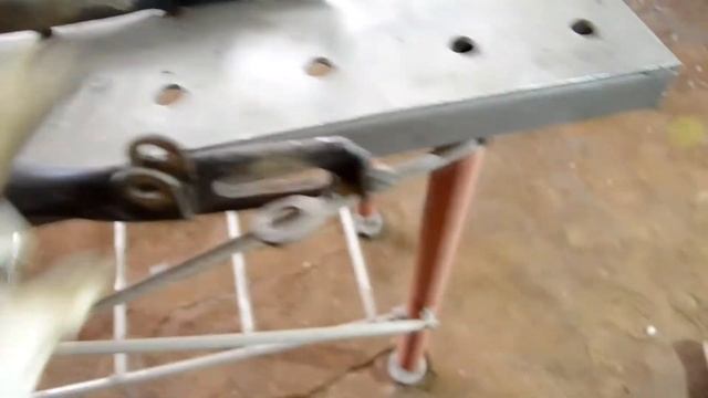 ЯПОНСКИЙ МОТОР в CAFE RACER из ИЖ ПС #2 смотреть онлайн