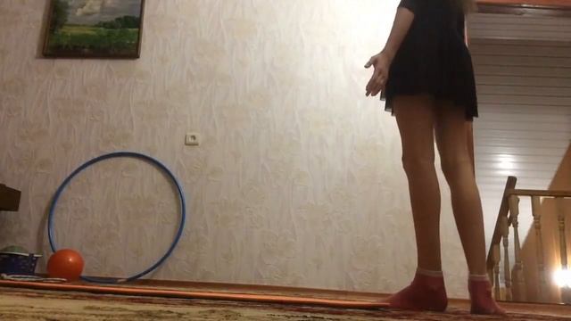 Гимнастика/как сделать колесо ?♀️ смотреть онлайн