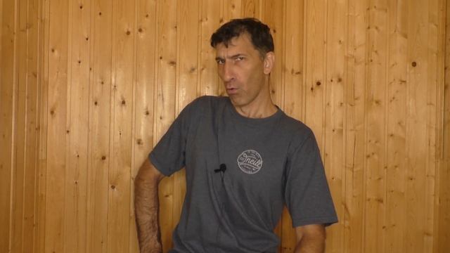 Деваха прыгает прямо между ног Свищеннику. А там такой Большой ... | Смешные Свежие Анекдоты смотреть онлайн