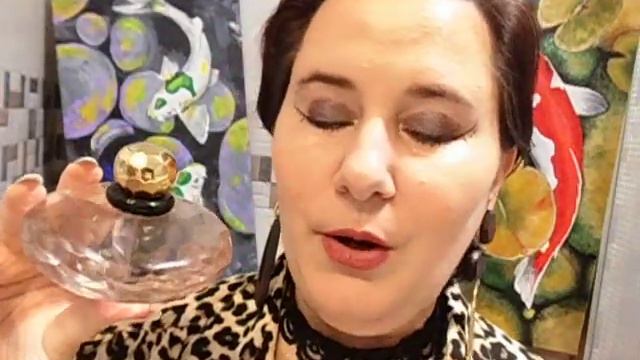 BABY DOLL Yves Saint Laurent YSL reseña de perfume смотреть онлайн