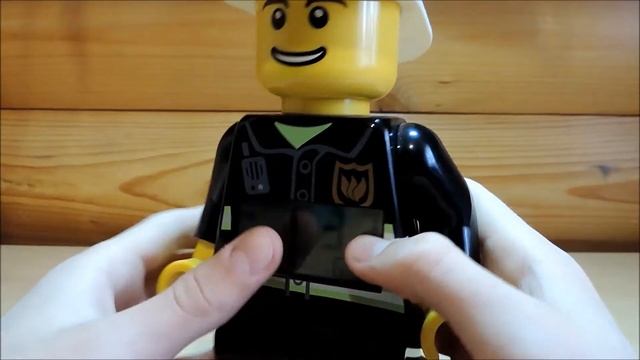 Обзор LEGO City часы-будильник пожарный смотреть онлайн