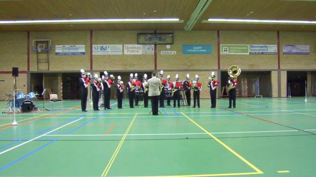 Marchingband Showband '75 Leidschendam it's raining men смотреть онлайн