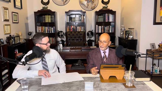 Podcast 6 In View of Our Redemption by Dr. Walter Martinez and Brad Cutliffe смотреть онлайн