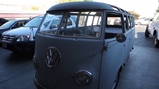 Electric Samba Project Installing Windows and Tires - DIY EV смотреть онлайн
