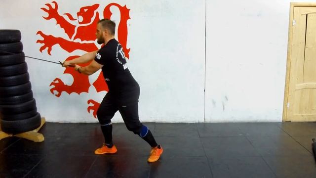 Урок 4: Полуторный меч - Дорожки. Исторический Средневековый бой - Длинный меч смотреть онлайн