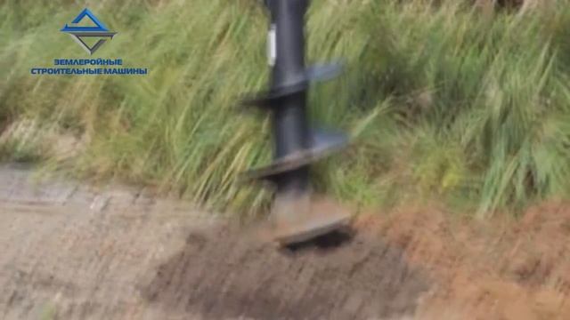 Гидробур на экскаваторе погрузчике Terex смотреть онлайн