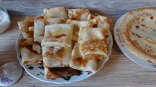 Ребёнок сам ест/Блины/Уборка.. смотреть онлайн