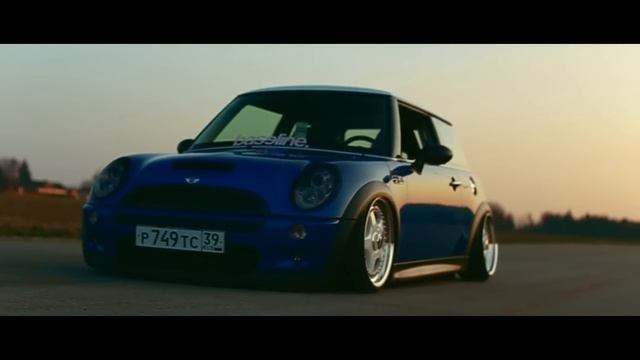 Mike's stanced Mini Cooper S R53 смотреть онлайн