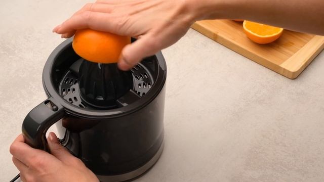 Elektrický odšťavňovač na citrusy GrandCHEF смотреть онлайн