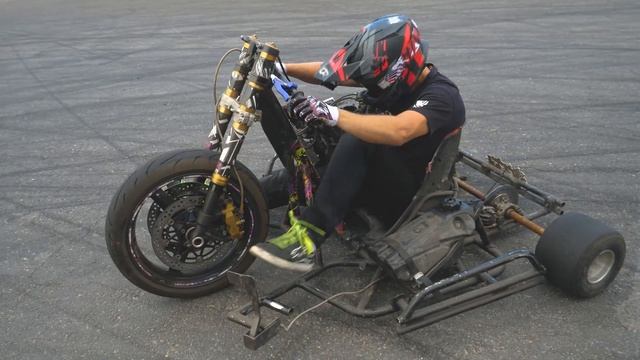 450cc Drift Trike - The Widowmaker смотреть онлайн