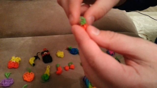 Плетение фигурок из резинок смотреть онлайн