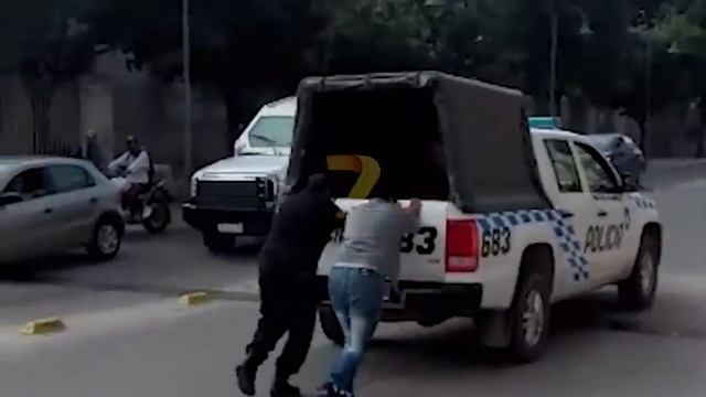 San salvador de jujuy.. смотреть онлайн