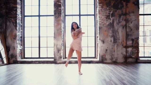 Choreo by Mishka Jane/ Инопланетянин смотреть онлайн