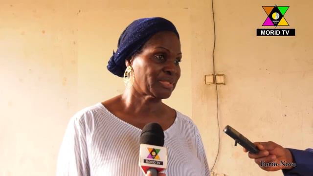 Visite de courtoisie aux anciennes députées Ybatou SANI GLELE et Amoudatou GBADAMASSI: Les candidat смотреть онлайн