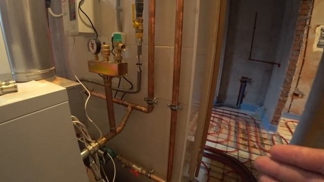 Отопление частного дома 250 кв.м. Как правильно сделать монтаж? Котельная от а до я. Водоснабжение. смотреть онлайн