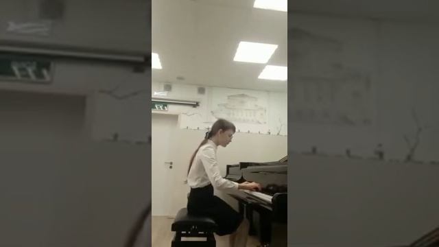Ю. Литовко ”Мелодия старинного рояля” смотреть онлайн