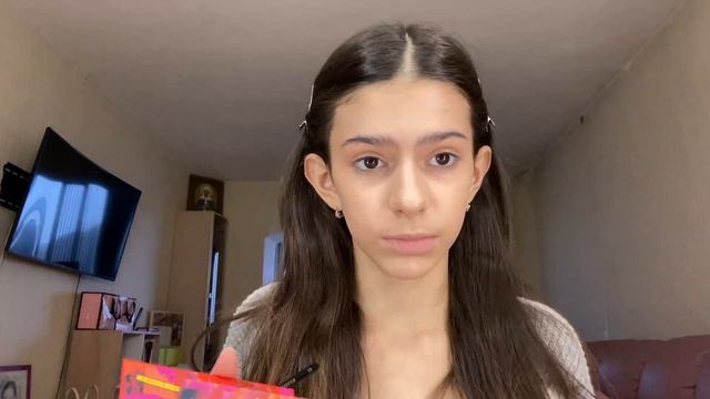 делаю макияж с помощью лайфхаков из TikTok////AngelinTs смотреть онлайн