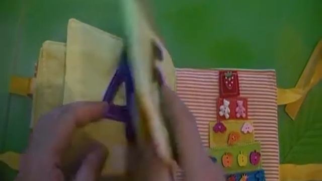 развивающая мягкая книжка для детей 