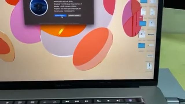 SlimQ F100 Charging A Macbook Pro At 100W