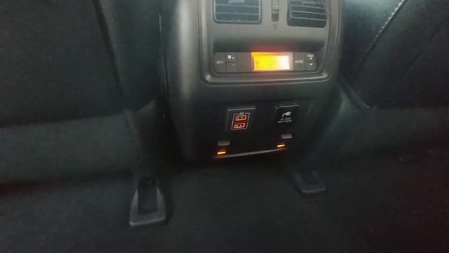 2018 Nissan Pathfinder SL смотреть онлайн