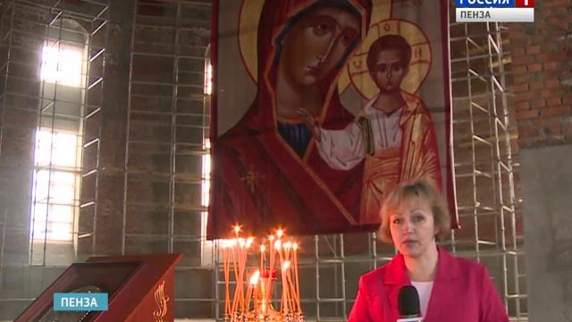 В строящемся Спасском соборе Пензы отслужили первый благодарственный молебен смотреть онлайн