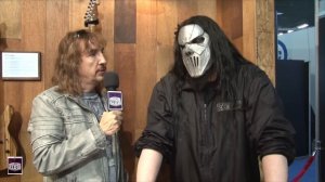BackstageAxxess interviews Mick Thomson of Slipknot.