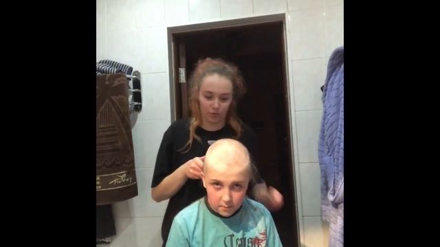 Подстригся под ноль смотреть онлайн