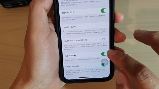 iPhone 11 Pro: How to Turn On / Off Tap to Wake The Screen смотреть онлайн