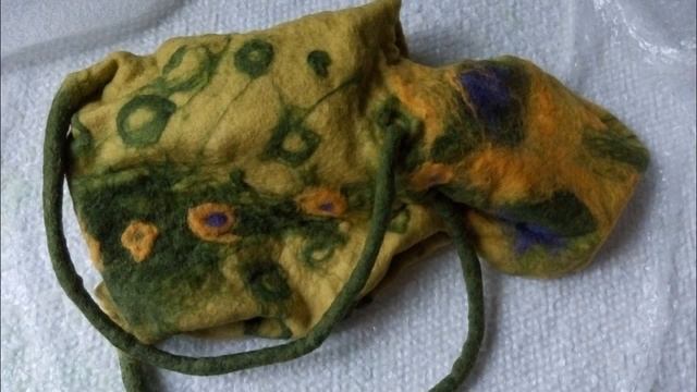 МК. Валяем детский рюкзачок. Рюкзак игрушка "Динозаврик". смотреть онлайн