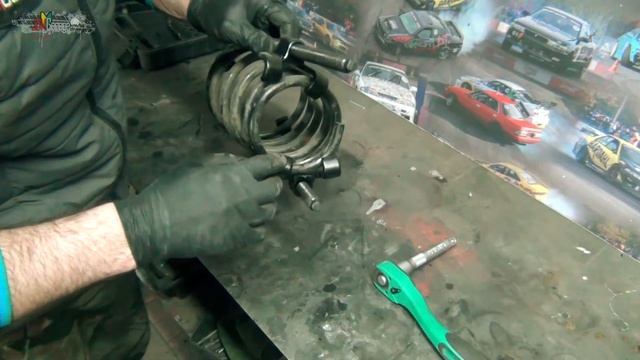 Обзор стяжек пружин AE&T смотреть онлайн