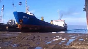 Топ крушений кораблей!  Как корабли уходят на утиль  Крушение судов  Вот это зрелище