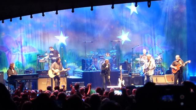 Ringo Starr All Starr Band - Yellow Submarine смотреть онлайн