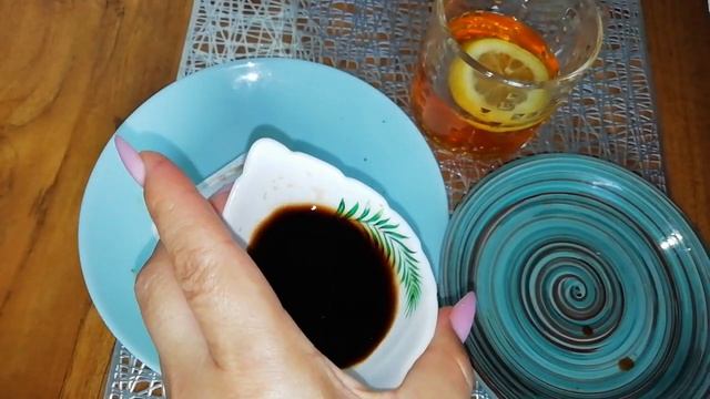 АСМР ИТИНГ ? ОНИГИРИ С ЛОСОСЕМ И КРЕВЕТКАМИ ? +ЖВАЧКА ? смотреть онлайн
