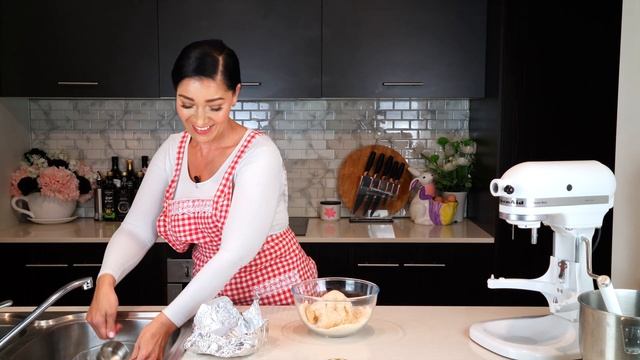 Keto Mini Cinnamon Rolls смотреть онлайн