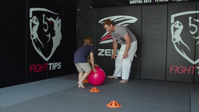 Ball Rolling Game for Hand-Eye Coordination (Ages 3+) смотреть онлайн