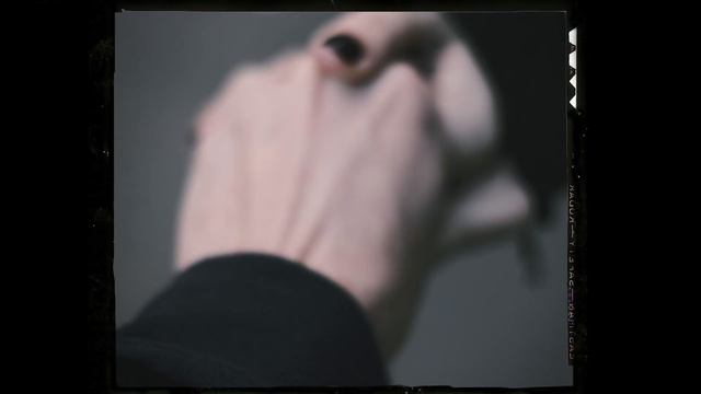 3. Paris Snapshots смотреть онлайн