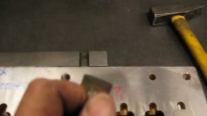 Крепление пуансона  штифтом вместо буртика