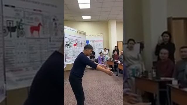 Базовый поток на казахском. Жанат Кожамжаров основатель цифровой науки Сюцай Исс смотреть онлайн