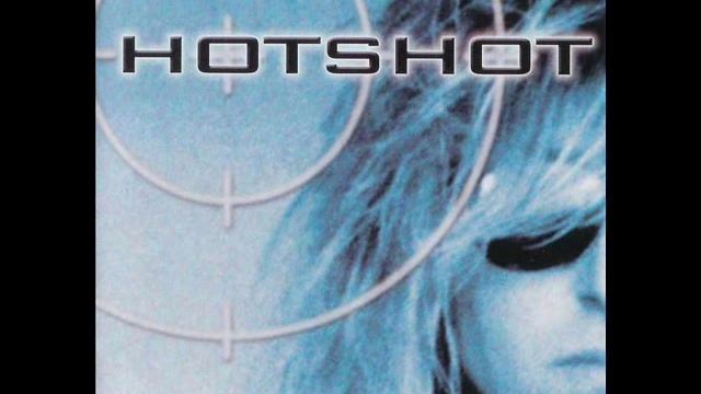 HOTSHOT -Love Makes You Blind смотреть онлайн