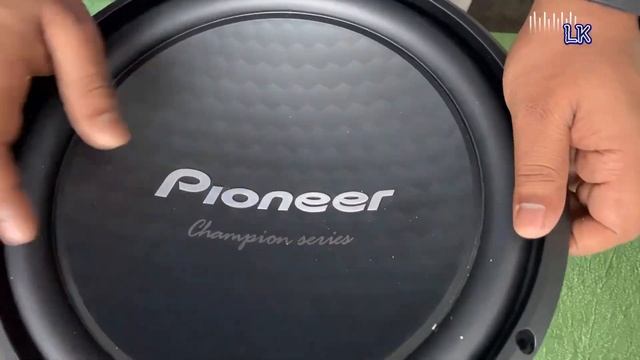 PIONEER TS- W1202D4 SUBWOOFER UNBOXING???? смотреть онлайн