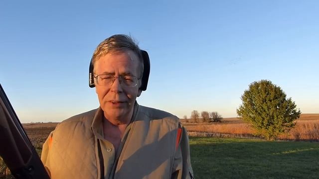 Shooting Right Hand Eject Auto Shotguns Left Handed смотреть онлайн