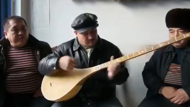 Uyghur Dutar Abdurehim Heyit in Kashgar смотреть онлайн