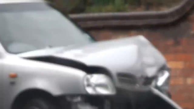 Nissan Micra Crashed. смотреть онлайн