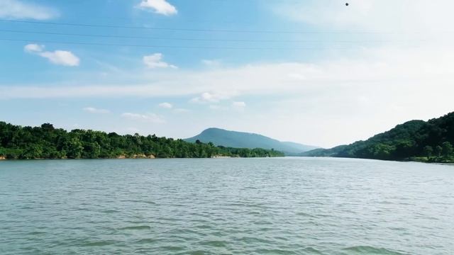 Беременная медсестра спасла бродяжку и сделала с ней фото на память, а едва снимок увидел её свёкор смотреть онлайн