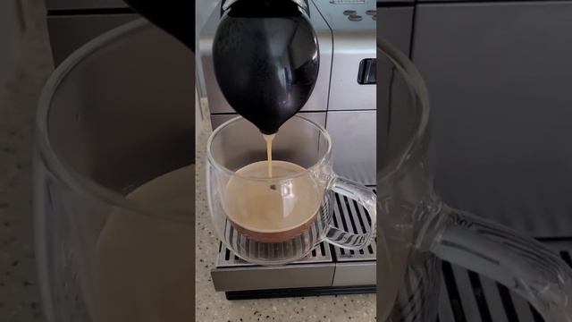 Кофемашина Делонги